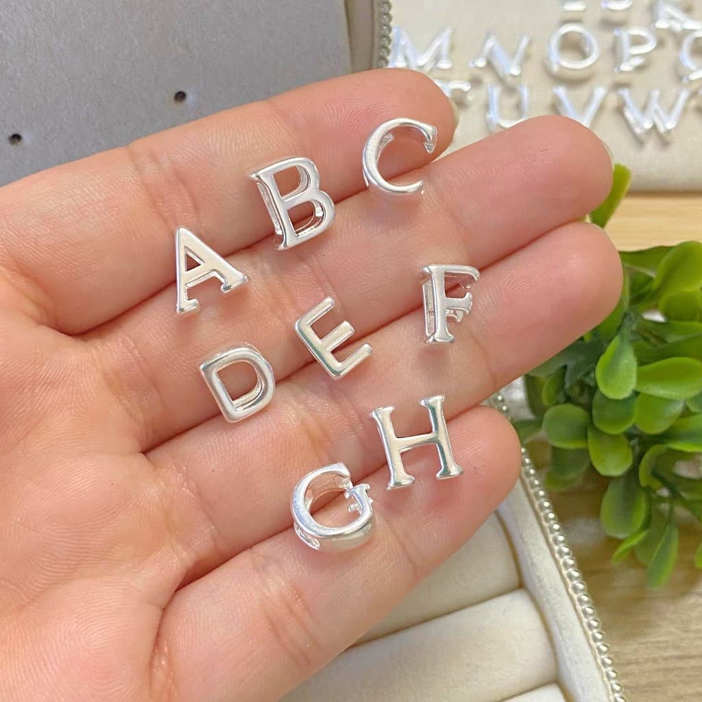 Pingente Letra Prata 925 Lisa Passante Inicial Banhada