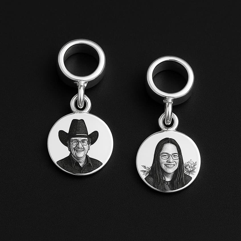 Berloque Personalizado com Foto 10mm Delicado para Pulseira e Bracelete Banhado Prata 925 Presente Mimo Dia