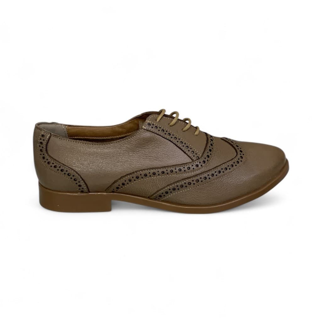 Oxford Feminino Moscardini Couro Detalhes Furinhos 350125