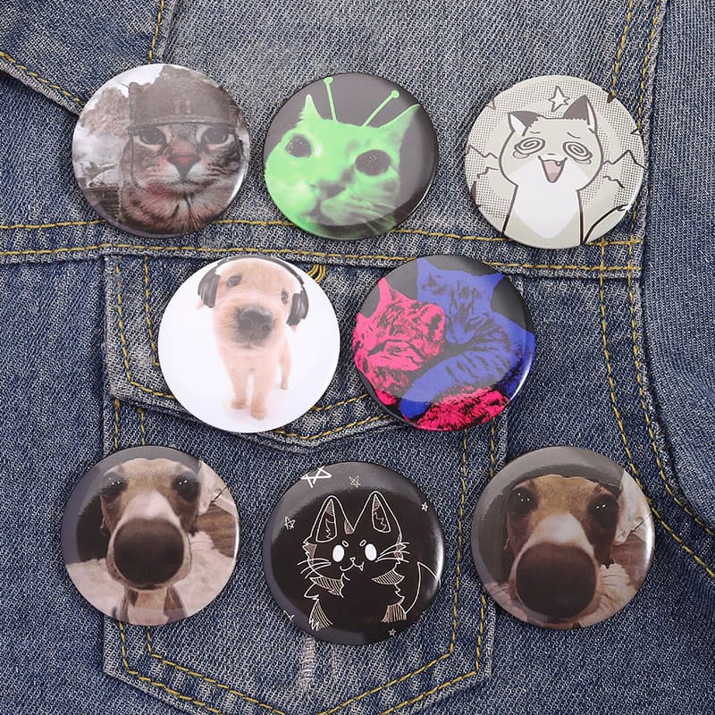 Folha De Flandres 44mm Gato Cão Expressão Engraçada Mochila Crachá Moda Acessórios De Roupas Broche Presente