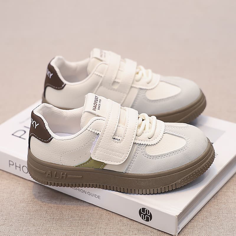 Sapatos casuais infantis de couro macio