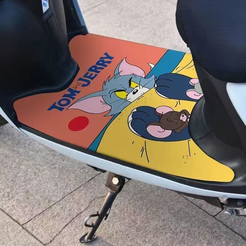 Tapete de Pé para Scooter Elétrico de Desenho Animado Fofo, Tapete de Pé de PVC Cortável com Laço de Fio, Tapete Univers