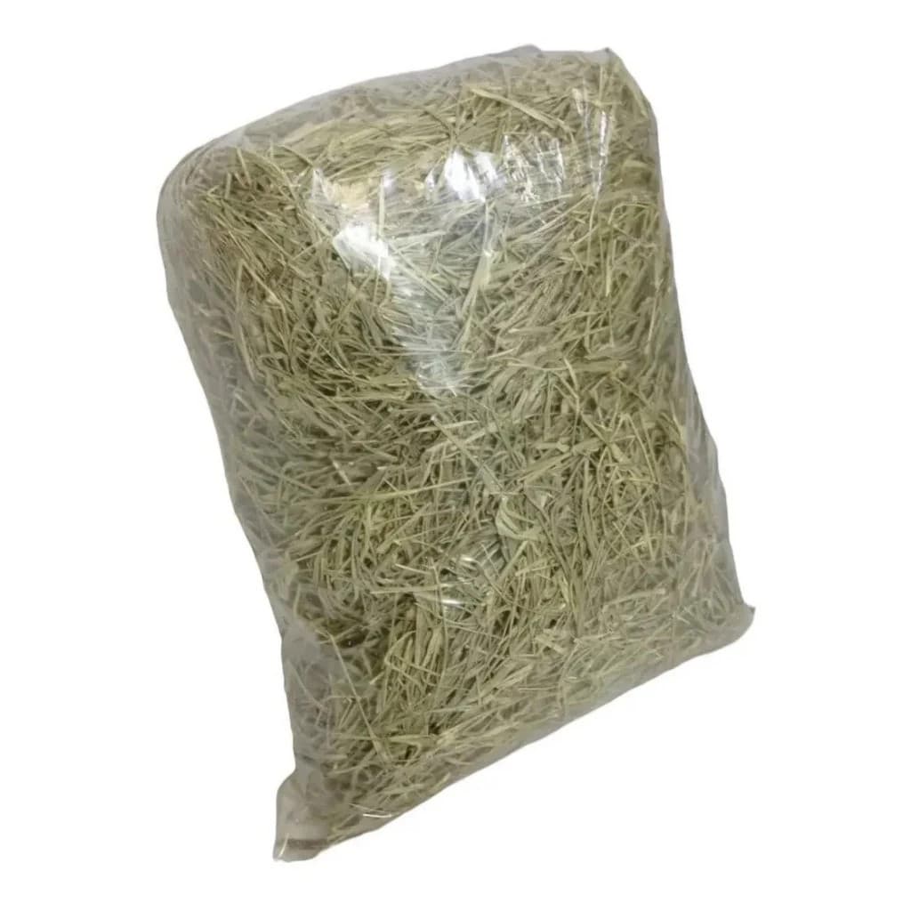2 kg de Feno para forração em alojamentos de Coelhos, roedores e aves.