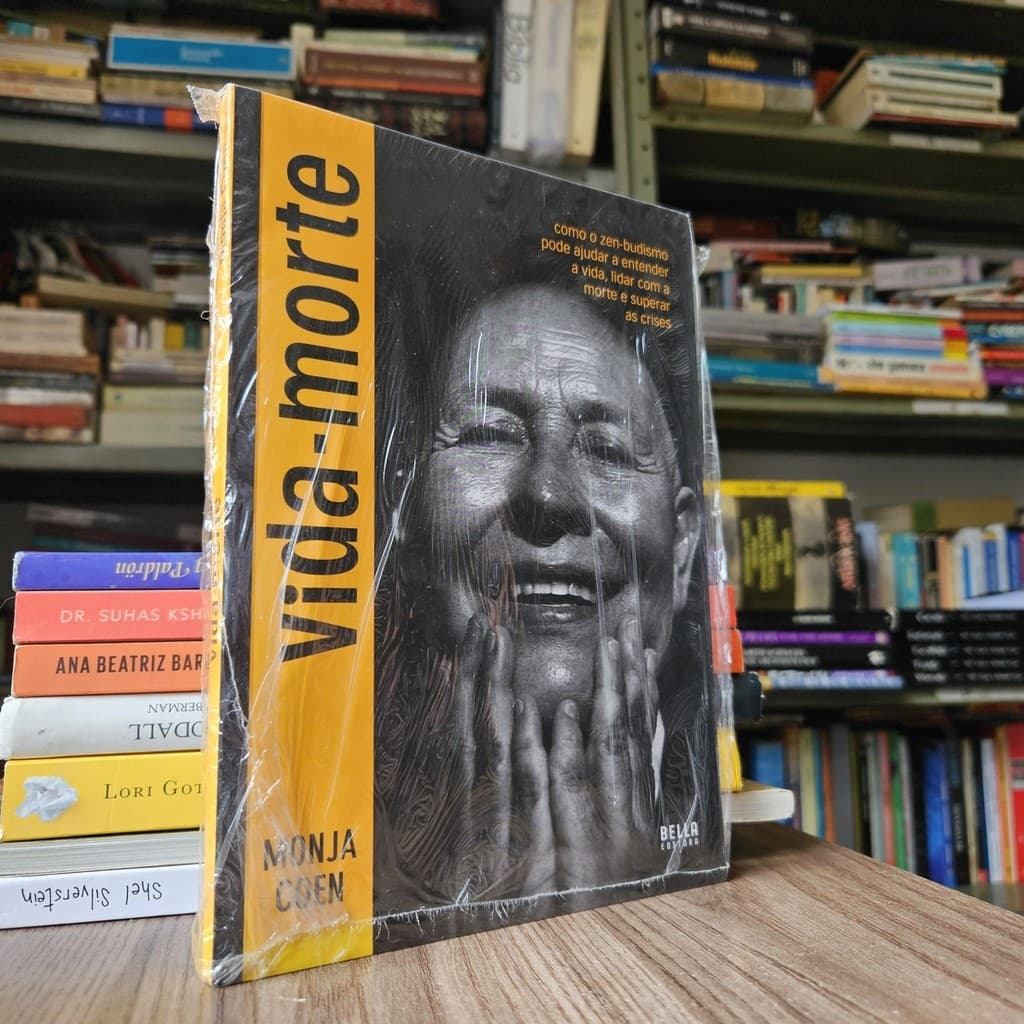 Vida-Morte de Monja Coen 7825356