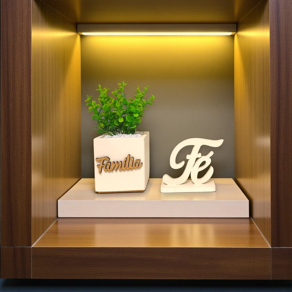 kit Decorativo" Vasinho" com plantinha Artificial + Letreiro