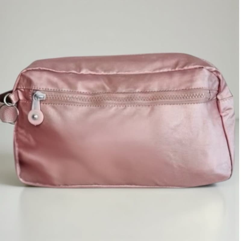 Necessaire Feminina Nylon Metálico 3 Divisórias - Bolsa Organizadora Viagem Maquiagem Grande Espaçosa Sem Logo Várias