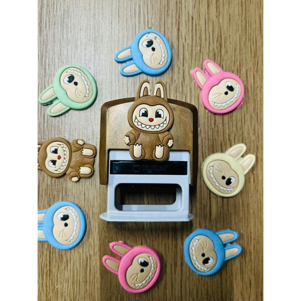 Carimbo Personalizado Nykon 302 com Boneco Personagens - para todas as áreas