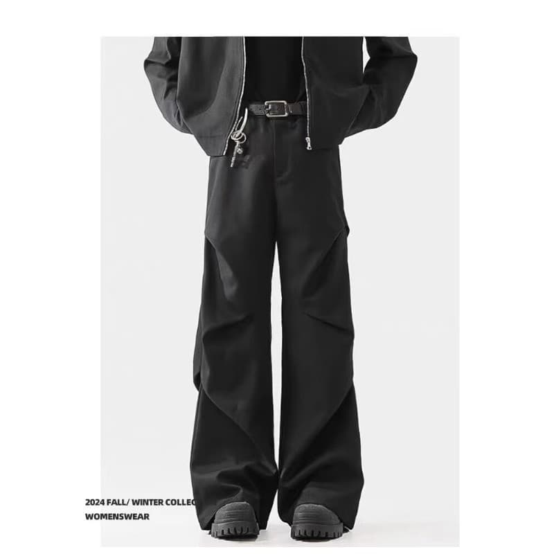 Calças masculinas com design exclusivo, bainha curvada, tecido fluido e ligeiramente alargado, estilo casual solto e ret