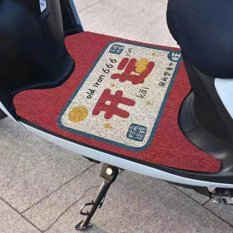 Tapete de chão para veículo elétrico com desenho animado para uso doméstico, tapete universal para pedal de motocicleta,