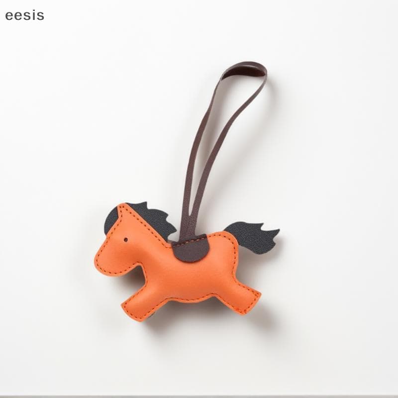 eesis Chaveiro De Cavalo De Couro PU Com Cordas Corda Bolsa Fashion Acessórios Pendurados Pingente Bapa Ano Do Presente 