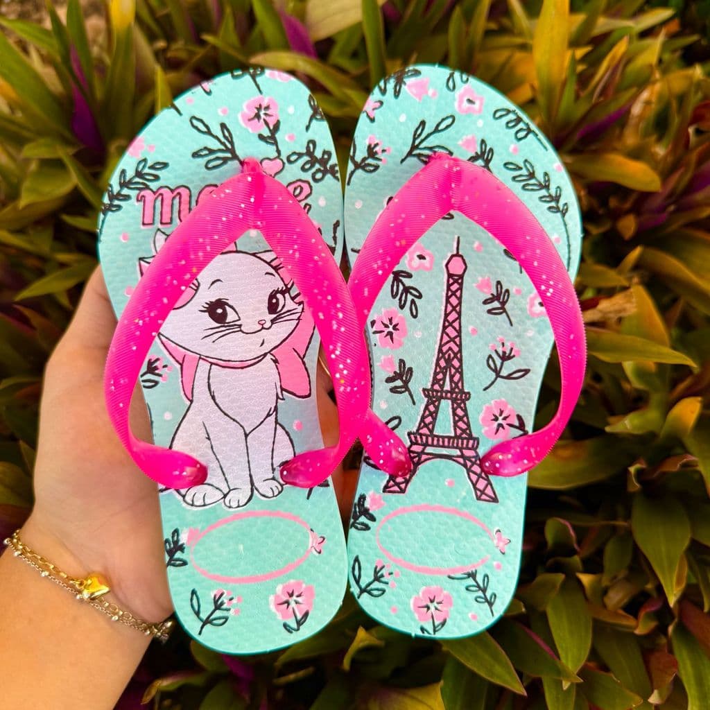 Chinelo Infantil Feminino 26 ao 32 - Conforto e Diversão Para os Pés