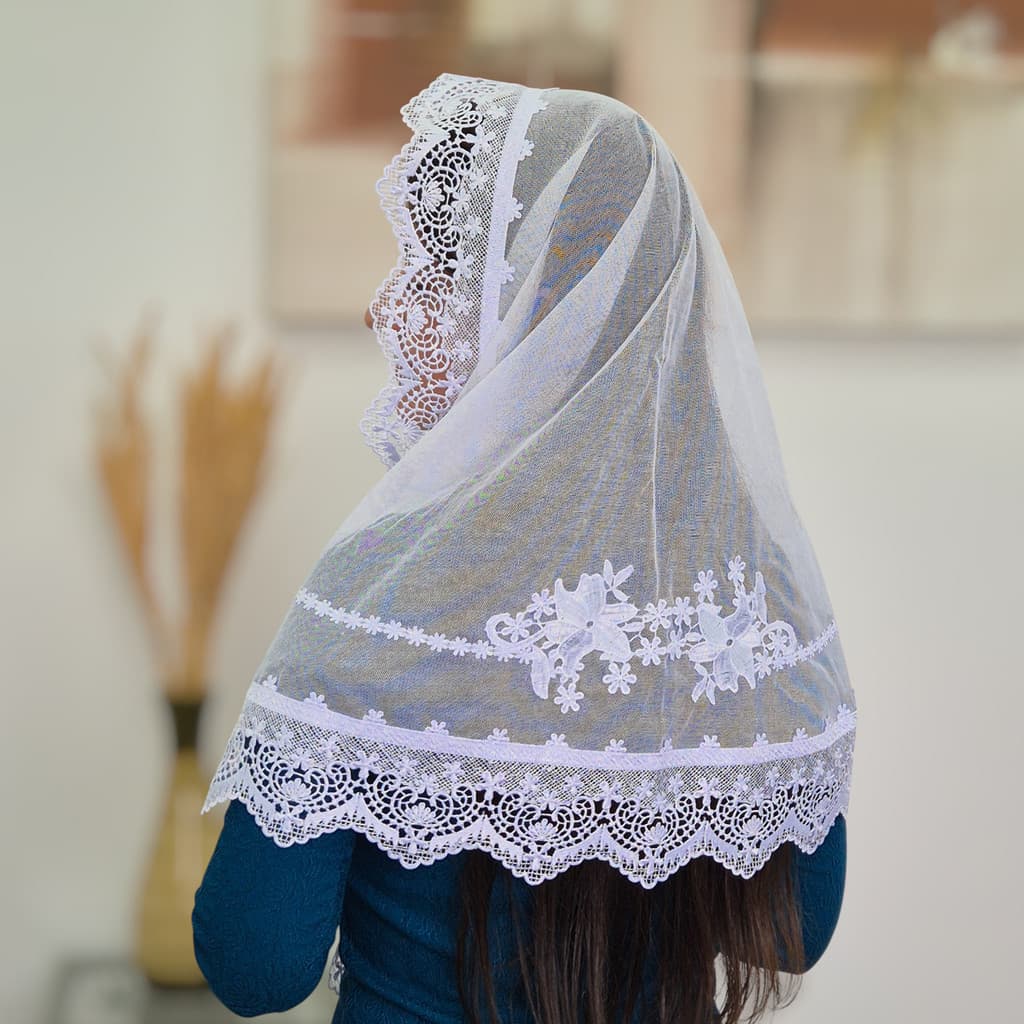 Véu Ccb Congregação Cristã Renda Larga Entremeio com Aplique Floral (mod. Melinda)
