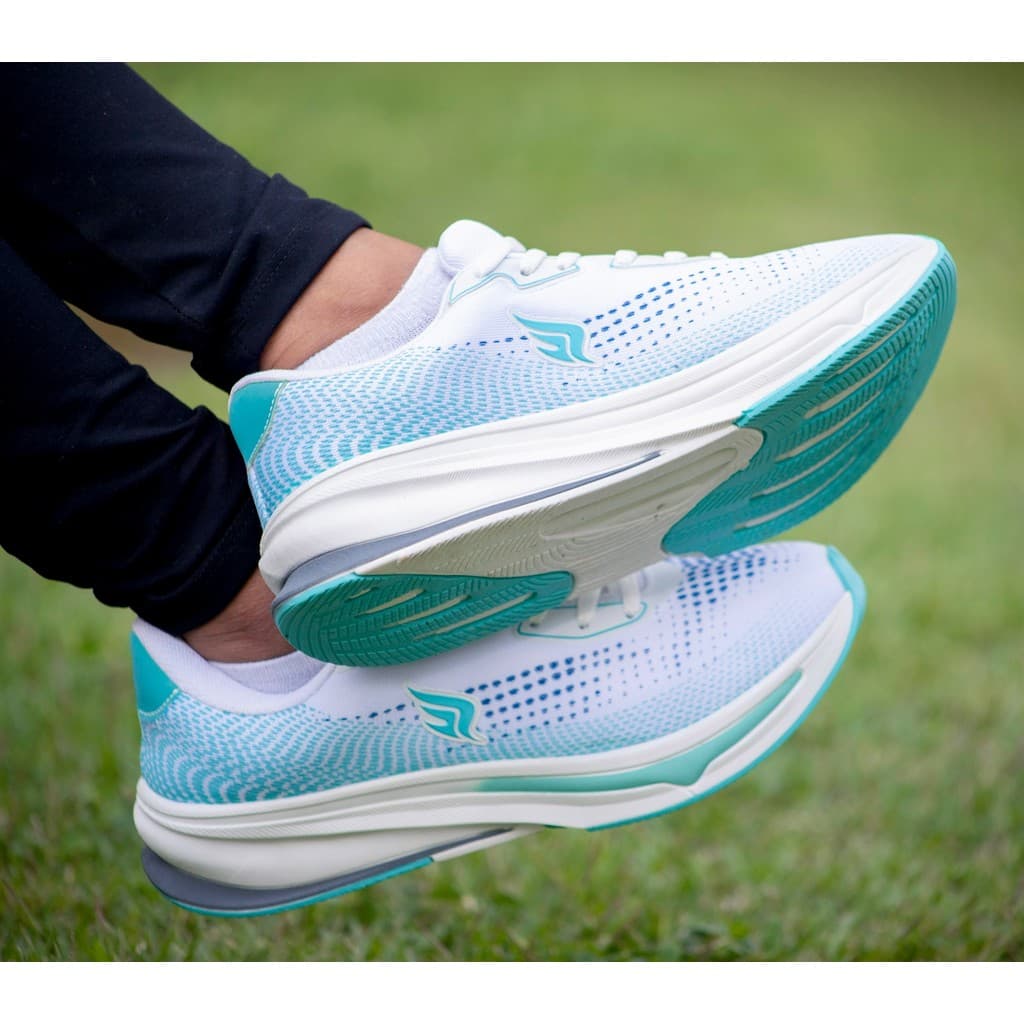 Tênis Esportivo  Feminino Leve Macio Solado Antiderrapante Para CrossFit Promoção