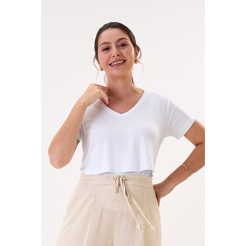 BLUSA DE AMAMENTAÇÃO GOLA V BRANCA