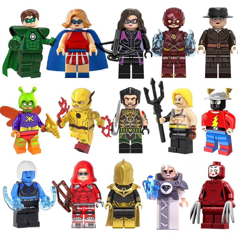 BONECO SUPER HEROIS VILÕES QUADRINHOS HQ BLOCO DE MONTAR