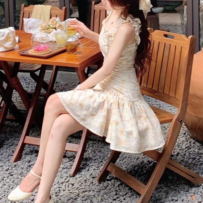 2025 vestido de verão francês novo estilo cintura estreita pequeno amarelo moda estilingue Floral vestido estilingue YPH