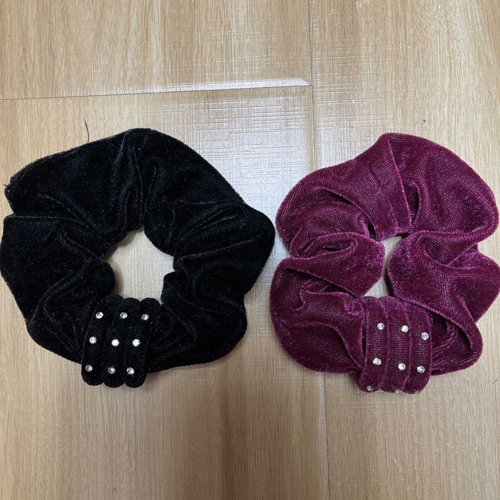 Kit  3/6/12 Xuxinhas Rabicó Veludo com strass de Cabelo Cores Sortidas/moda /penteado /luxo  pronta entrega