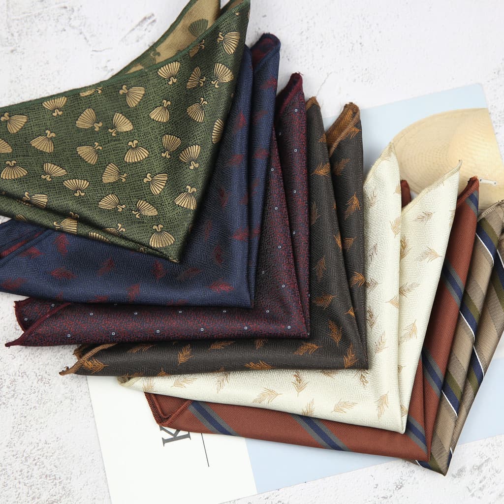 24cm Masculino Pequeno Terno Bolso Quadrado Toalha Vestido De Peito Retro Negócios Pena Lenço Presente Para Filho