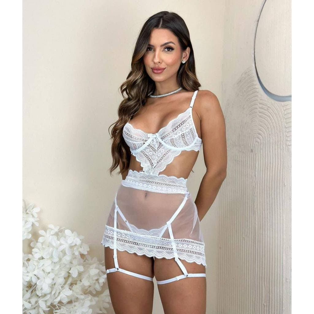 Conjunto Lingerie Luxo Feminino Deluxe Renda Sainha Sexy Fio Dental Com Cinta Liga
