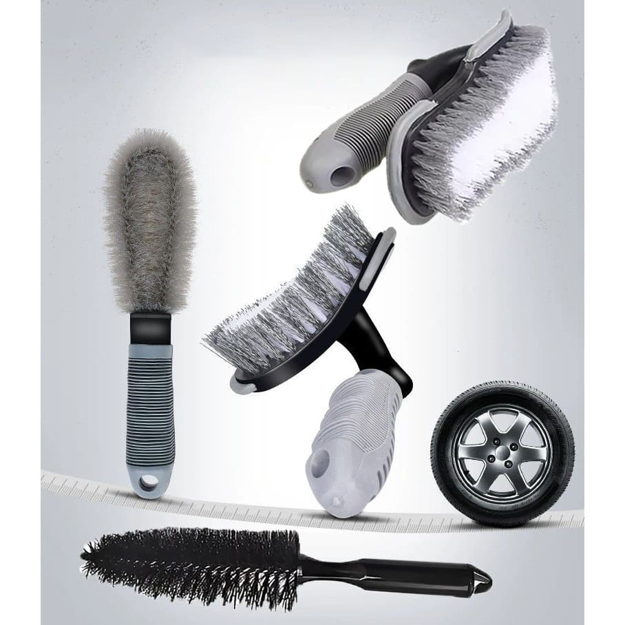 Kit 4 Peças de Escovas Profissionais P/ Limpeza de Rodas Pneus Aros