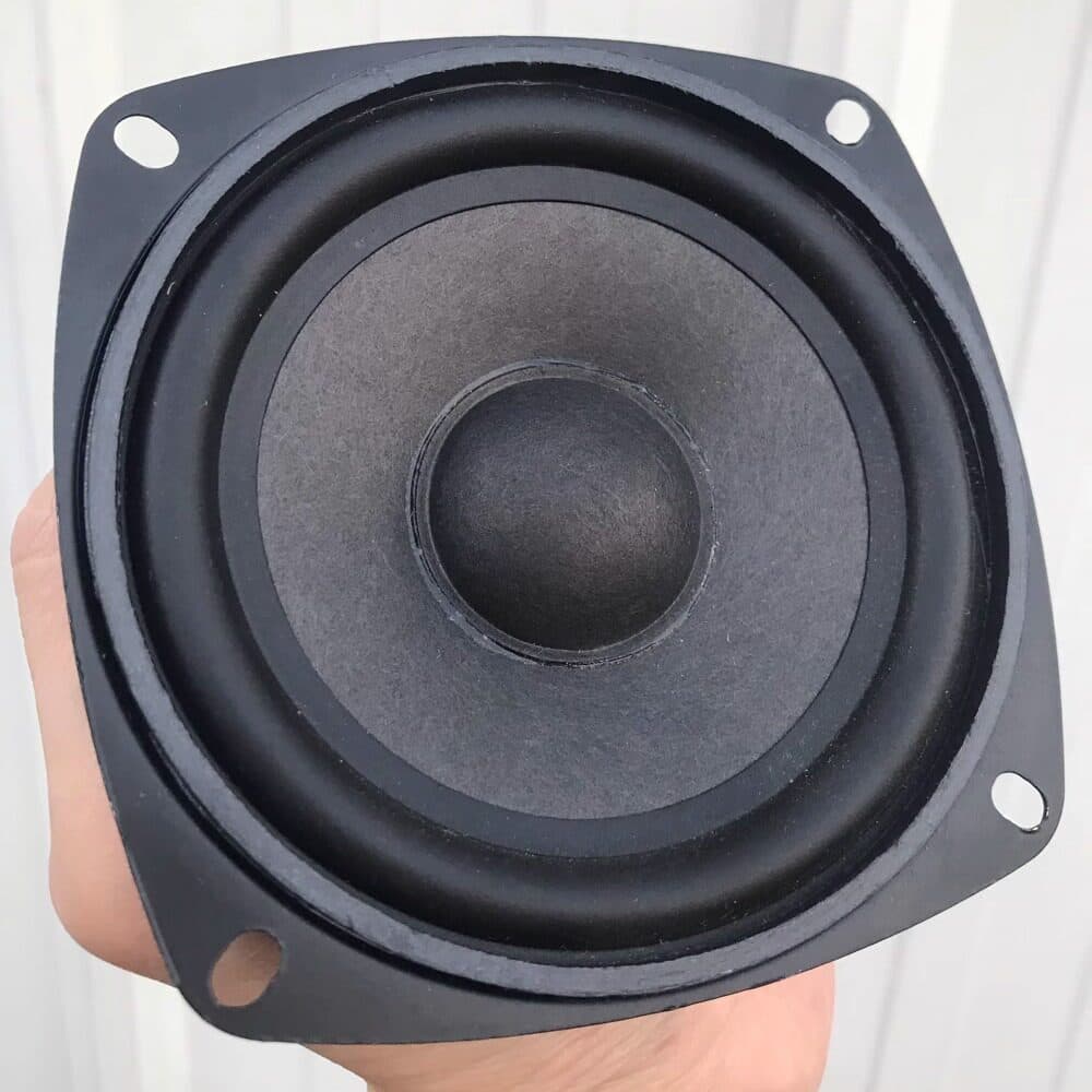 [Oferta especial] Original de fábrica importado 4 Euro 30W Buzina High School Woofer 13cm Áudio Para Carro Coluna Alto-falan