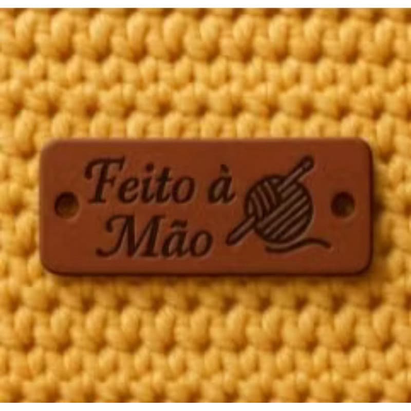 kit Contendo de 10 a 100 Etiquetas de Couro sintético para Crochê e Artesanato personalizado com frases prontas