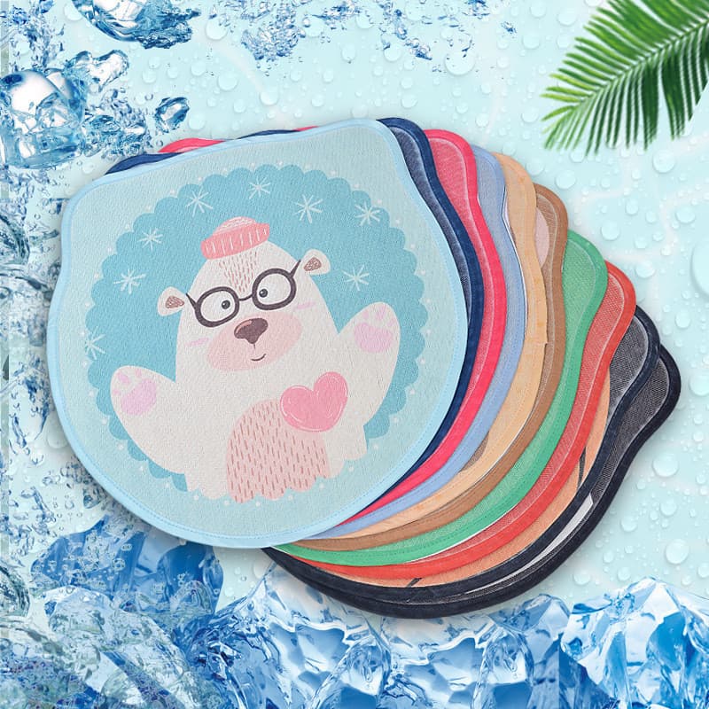 2026 novo estilo almofada de escritório verão gelo seda dos desenhos animados impresso almofada do carro quatro estações