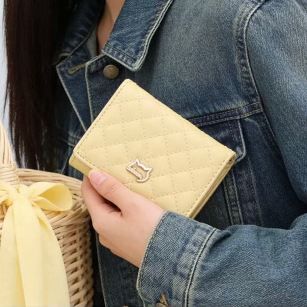 Carteira Feminina Curta Com logo Em Gato Metal Vários Compartimentos Para Cartões E Moedas Dobrável Simples D465 AMY