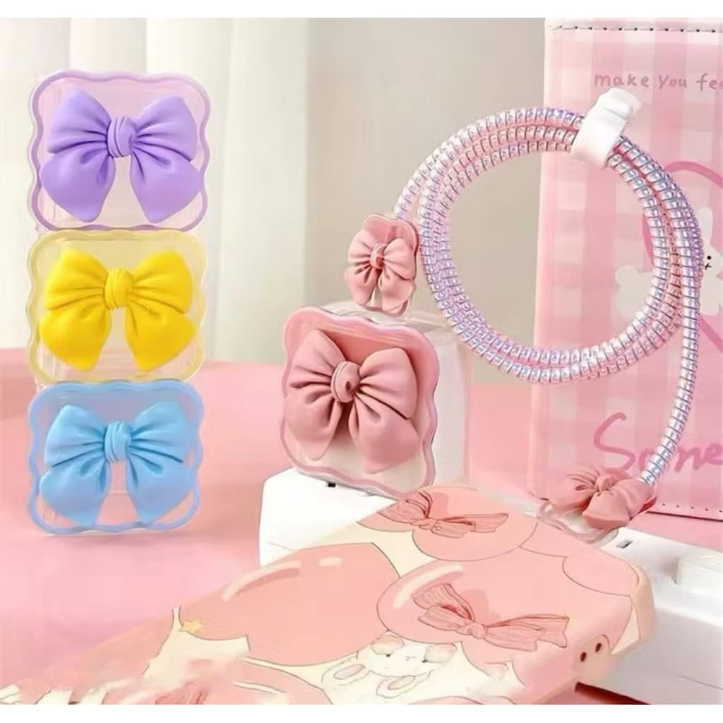 Capa Protetora com Laço 3D para Carregador Apple  — Antiquebra, Estilo e Proteção, Várias Cores