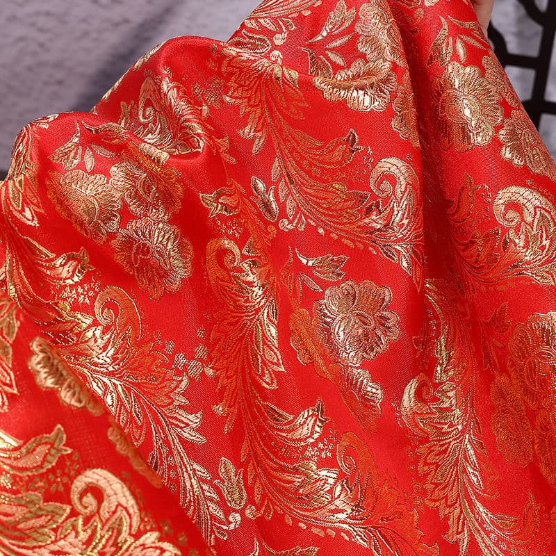 150 * 50CM Tecido De Brocado De Seda Dourada Jacquard Cetim Flor De Cauda De Fênix Decorações Festivas Roupas