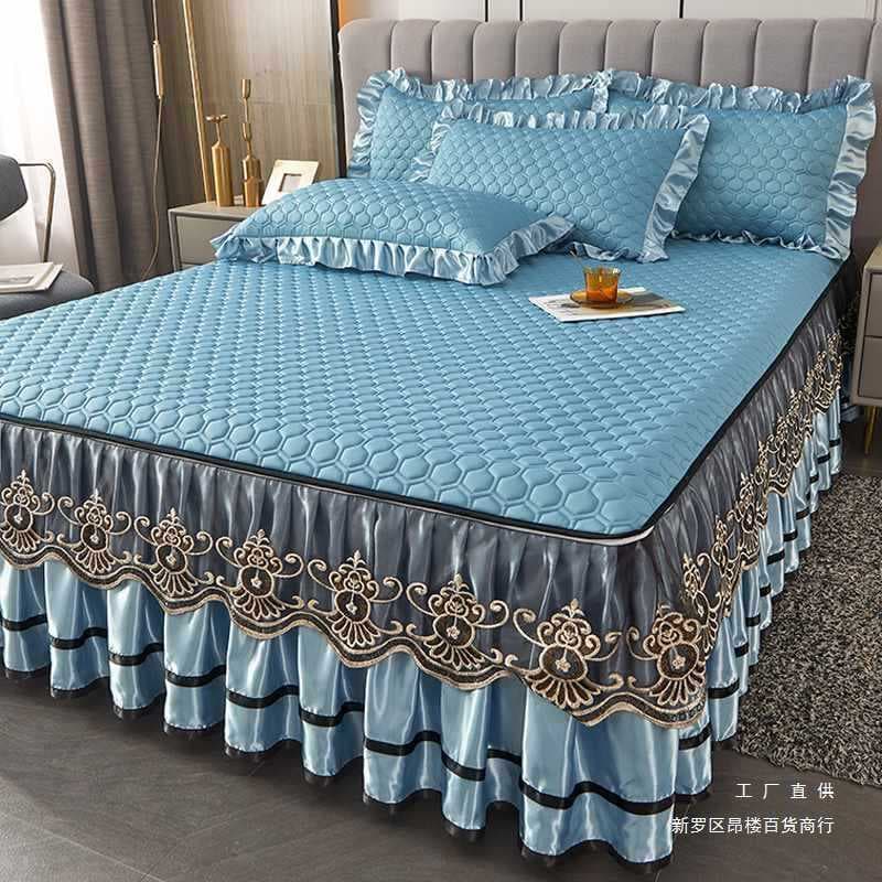 Tapete legal de látex de cor sólida estilo europeu Conjunto de três peças Saia de cama Estilo lavável à máquina Tapete d