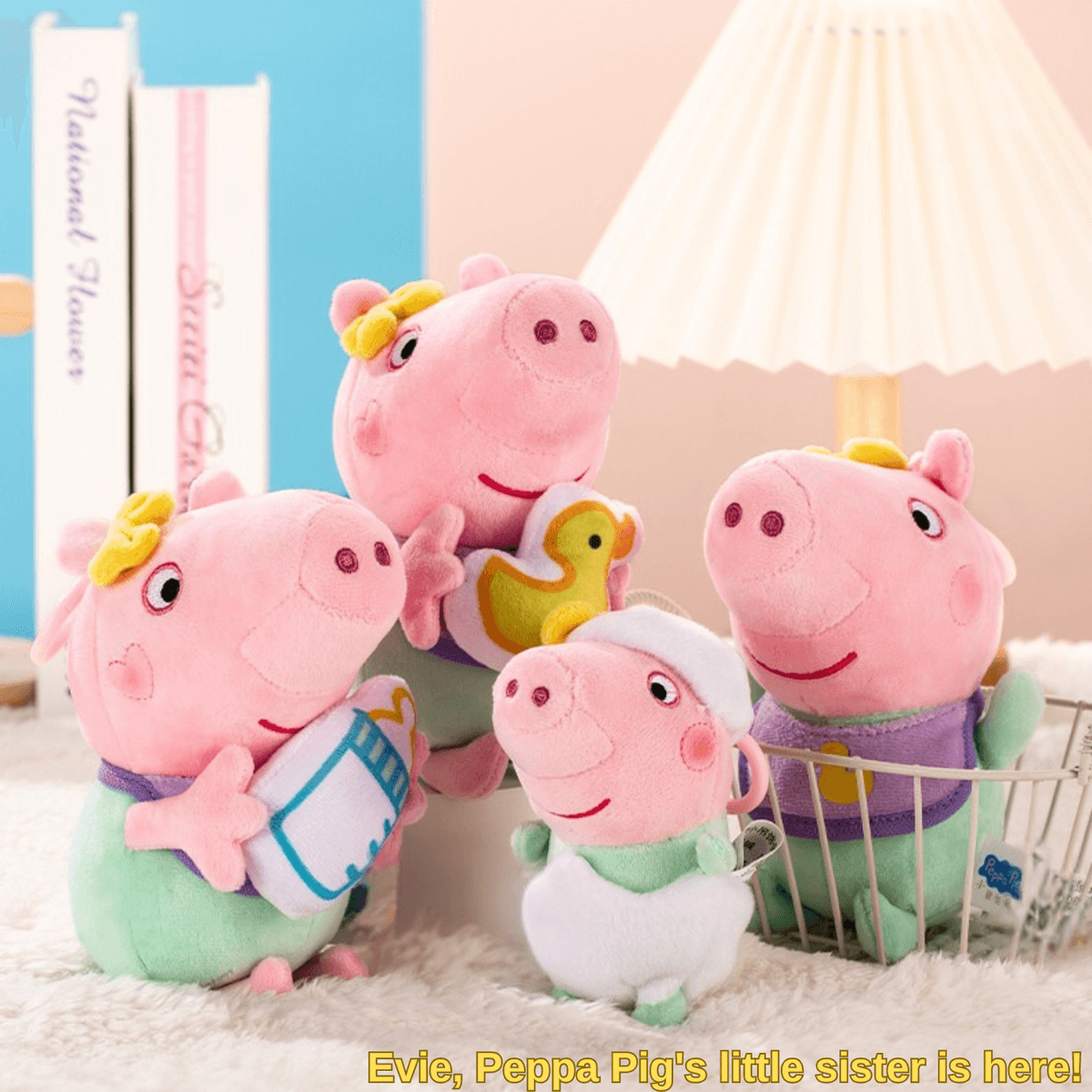  Chaveiro de Pelúcia Peppa Pig Evie Sister 11cm - Bonito, Macio, Ideal para Bolsas, Presente de Aniversário, Lembrança